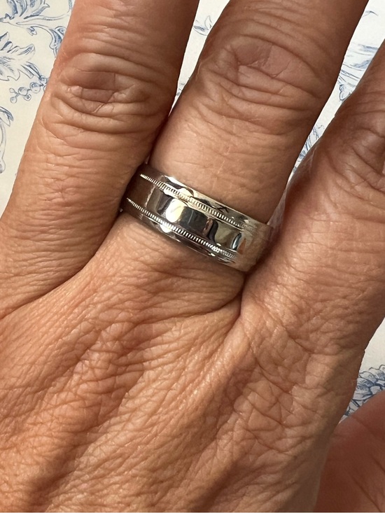 Other - Mens Ring Size 10 Stainless Steel Polished Center Milgrain Edge Band #1004